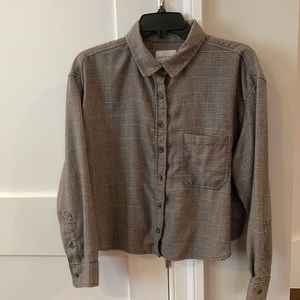 American Eagle crop houndstooth collared shirt. M